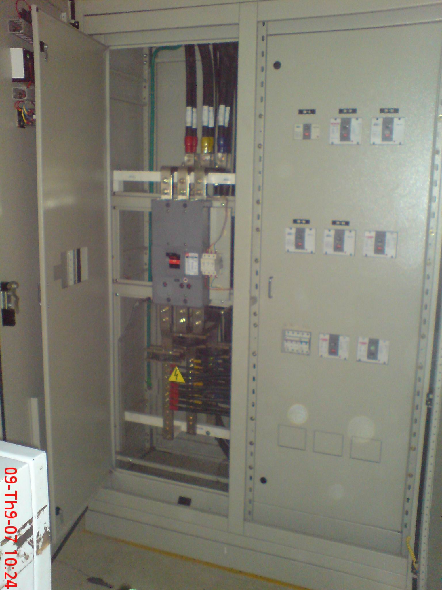 Tủ điện phân phối nhà xưởng